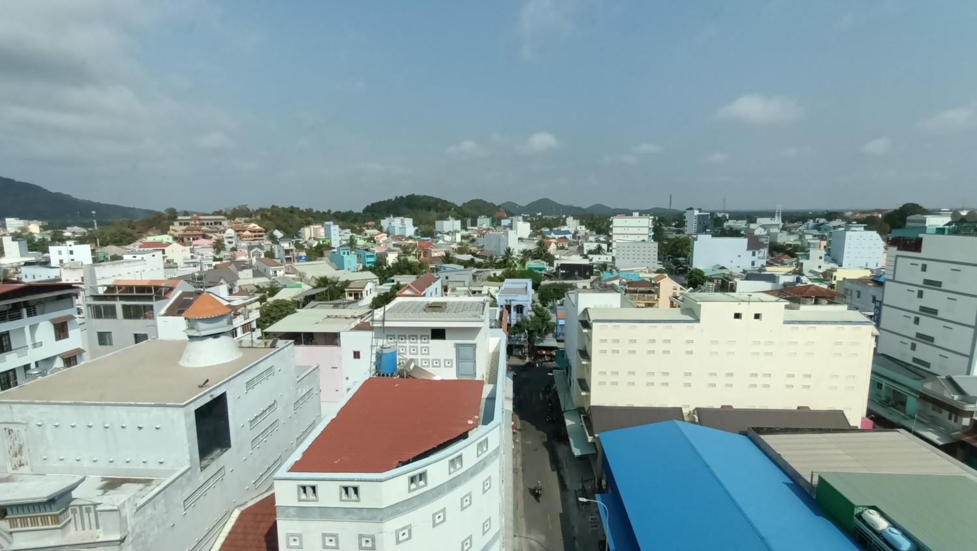 ริเวอร์ โฮเต็ล ฮาเตียน Hotel ภายนอก รูปภาพ